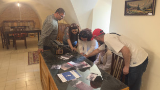 بيالارا تستقبل عددا من موظفي التربية والتعليم في القرية الرقمية